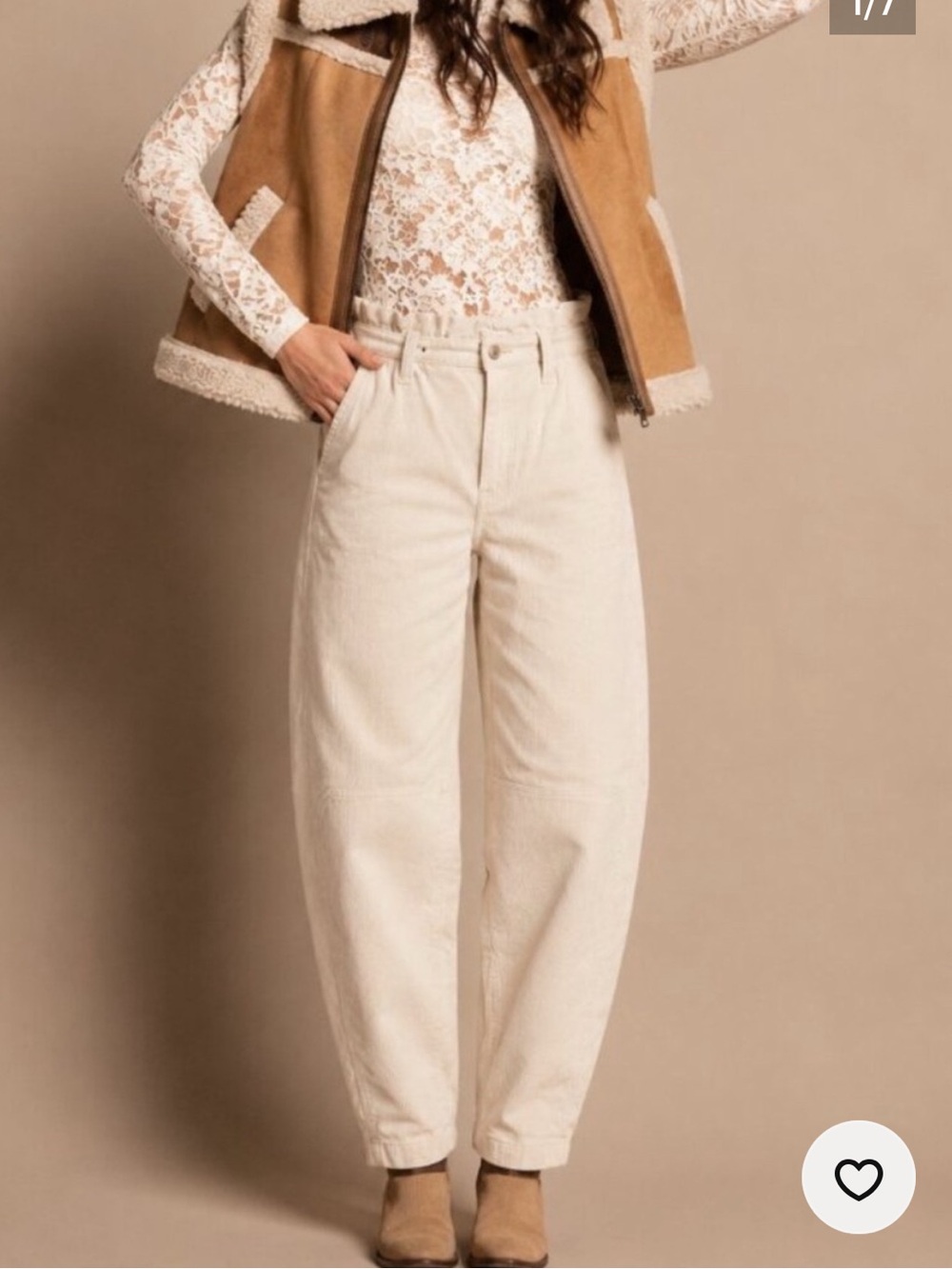 American Eagle Outfitters Barrel leg Corduroy Pants in Cream